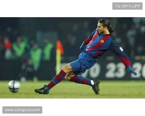 国内外足球明星的风采与成就对比分析