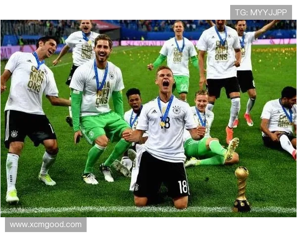 爱尔兰足球历史上的传奇明星球员全景回顾与成就分析